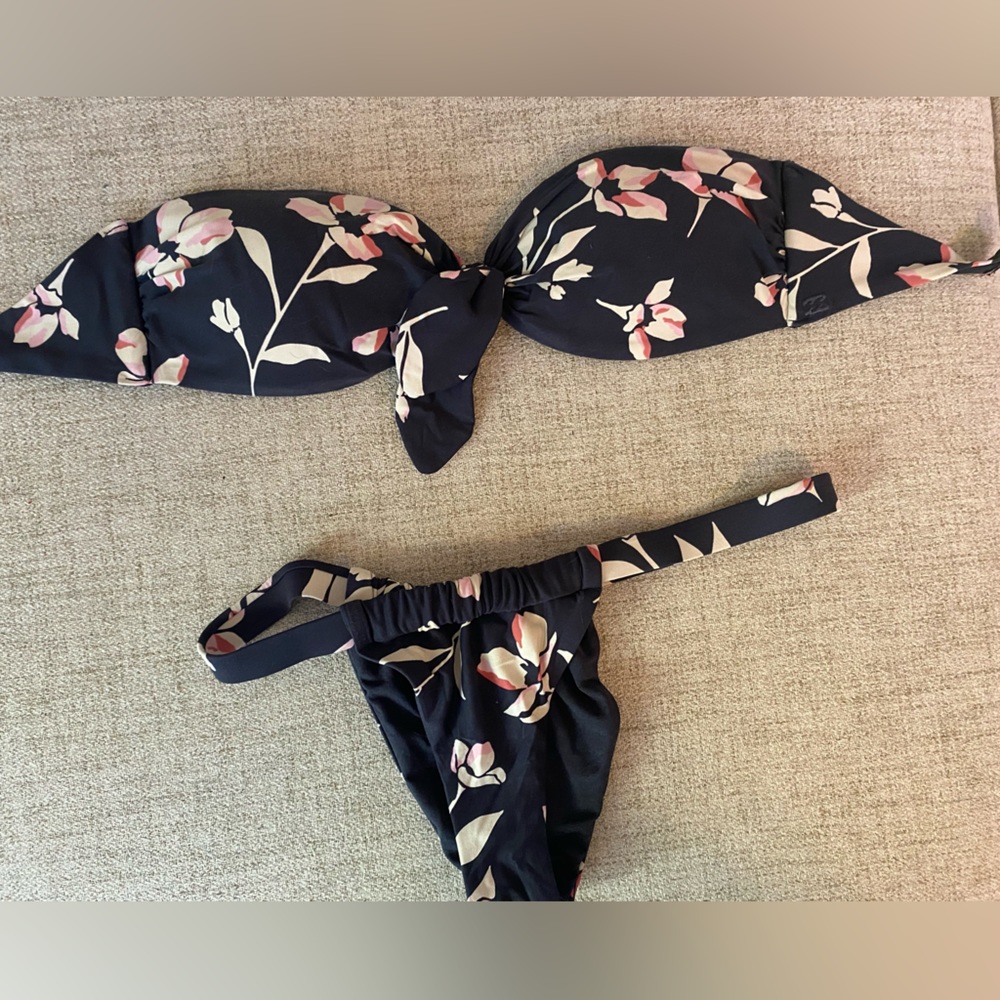 Bikini billabong
